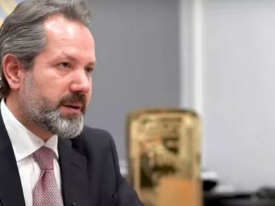 Altın ve Petrol Fiyatlarının Artmasına İslam Memiş’ten Yorum: Manipülasyon Yapıyorlar