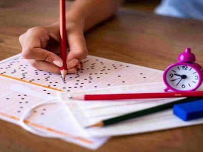 Anadolu AÖF sınav görevlendirmeleri belli oldu mu? AÖF sınav görevlendirmeleri açıklandı mı? AÖF sınav görevlendirmeleri ne zaman belli olacak?