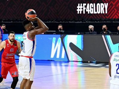 Anadolu Efes, CSKA Moskova'yı 89-86 Yenerek  Finale Yükseldi