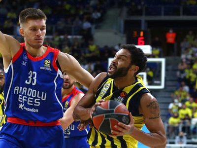 Anadolu Efes Fenerbahçe Beko maçı ne zaman, saat kaçta? Anadolu Efes Fenerbahçe Beko maçı nereden izlenir şifresiz?