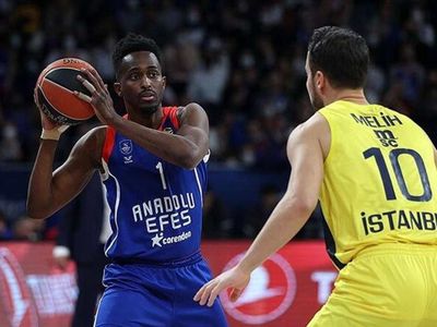 Anadolu Efes - Fenerbahçe Beko  Tivibu Spor 2 TRT Spor canlı izle