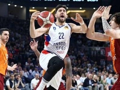 Anadolu Efes - Galatasaray Nef Play-Off yarı final ikinci maçı ne zaman? Nefes kesecek karşılaşmanın tarihi açıklandı