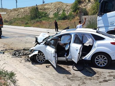Anadolu Otoyolu'nda kamyon kazası: 1 kişi hayatını kaybetti