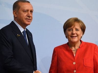 Angela Merkel'den Dikkat Çeken Türkiye Açıklaması