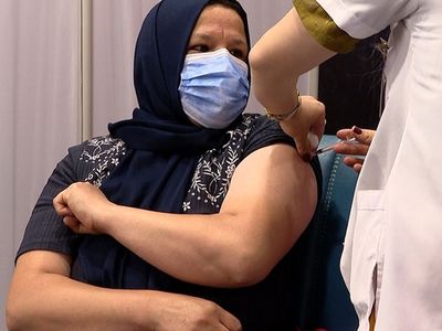 Ankara’da 30 AVM’de Kovid-19 Aşısı Uygulanmaya Başlandı