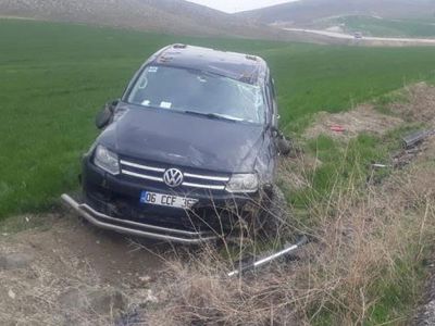 Ankara’da Etkili Olan Yağış Kazaya Neden Oldu: 1 Yaralı