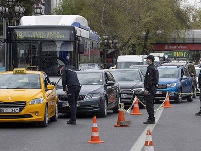 Ankara’da Tam Kapanmanın İlk Günü Yoğun Trafik Oluştu
