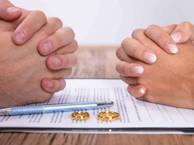 Anlaşmalı boşanma davası nasıl açılır? Anlaşmalı boşanma avukat ücretleri ne kadar? Anlaşmalı boşanma şartları ve belgeleri
