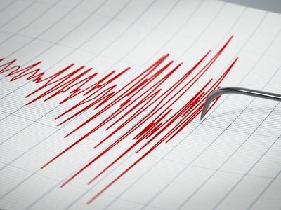 Antalya, gece saatlerinde beşik gibi sallandı: AFAD açıklama yaptı