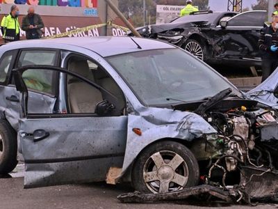 Antalya'da Dehşet Veren Kaza