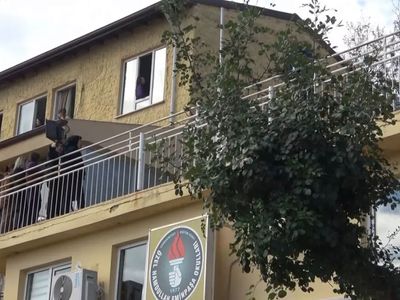 Antalya’daki özel okulda yangın çıktı 3 sınıf küle döndü!