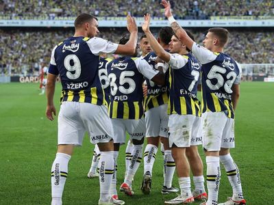 Antalyaspor maçında sakatlanmıştı: Fenerbahçe’ye yıldız futbolcudan kötü haber