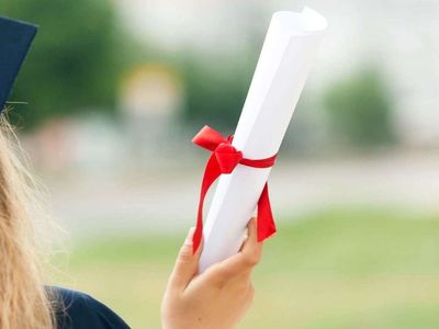 AÖL mezuniyet şartları nelerdir? AÖL kayıt ve kayıt yenileme tarihleri