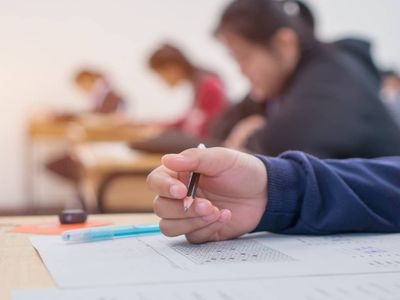 AÖL sınav giriş yerleri belli oldu mu? 2023 AÖL sınav giriş belgesi nasıl alınır? MEB AÖL sınav giriş belgesi sorgulama ekranı