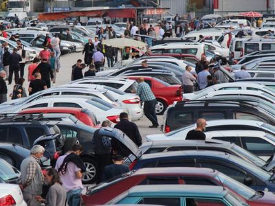 Arabada vurgun dalgası durduruldu: Sıfır ve ikinci el otomobil fiyatları düşüşte