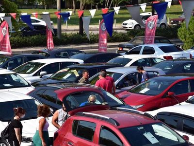 Araç sahibi olmak hayal oldu: İkinci elde fiyatlar yüzde 83 arttı