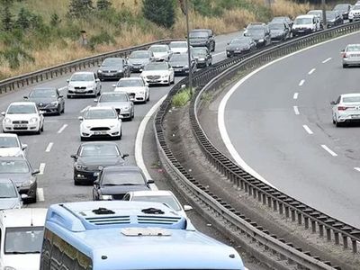 Araç sahipleri dikkat! Otoyol ve karayollarındaki kaçak geçişler için verilen ödeme süresinde değişiklik: Artık 4 katı ceza uygulanacak!