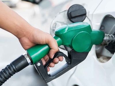 Araç sahiplerine müjde: Motorinde bir dev indirim daha! İşte güncel akaryakıt fiyatları