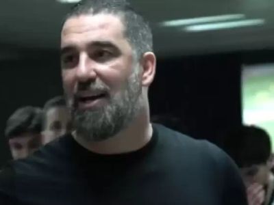 Arda Turan "En ahlaklı ve namuslu şekilde mücadele ettiniz"