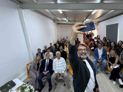 Arif Pişkin, Sennur Sezer Şiirleriyle Nilüfer'de Buluştu