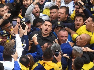 Arjantinli efsane futbolcu Boca Juniors'un yeni başkanı seçildi: Futbol tarihine geçti