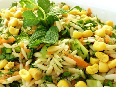 Arpa Şehriye Salatası Tarifi