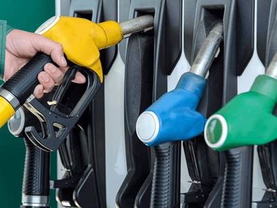 Art arda gelen indirimler sona erdi: Motorine yeniden zam geldi! 3 Aralık Cumartesi güncel akaryakıt fiyatları