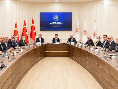 Asgari Ücret Tespit Komisyonu ne zaman toplanacak? Temmuz 2022 Asgari ücret zammı için komisyonun toplanma tarihi belli oldu!
