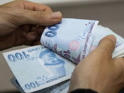 Asgari ücret zammı fırsatçıları harekete geçirdi: Zam gelir gelmez etiketler değişti