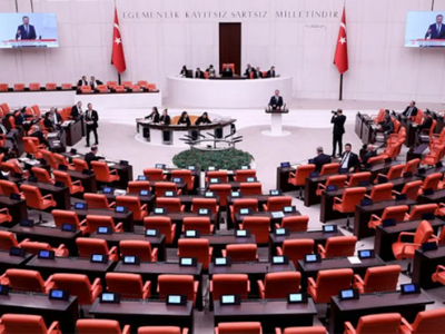Asgari ücreti protesto eden CHP Meclis'e katılmadı