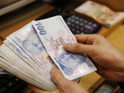 Asgari ücrette kur değişikliği: Hesaplar yeniden yapılacak