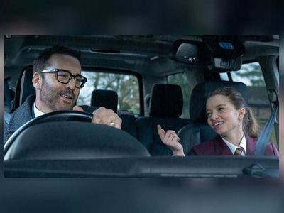 Aşk Olsun Baba – My Dad’s Christmas Date film konusu ve oyuncuları