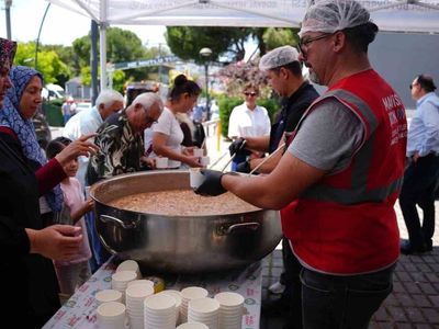 Aşure ikramları soma ve akhisar’dan başladı