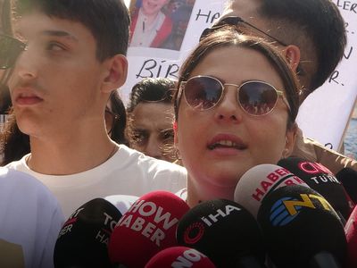 Atlas Çağlayan Davası Öncesi Adliye Önünde Gerginlik: Acılı Anneden Adalet Çağrısı