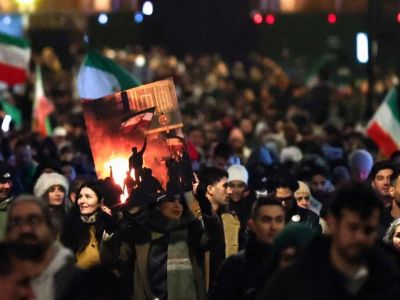 Avrupa’dan İran Uyarısı: “Derhal Ülkeyi Terk Edin”