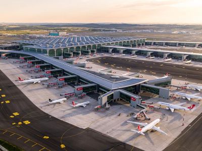 Avrupalı Rakiplerini Geride Bıraktı: İstanbul Havalimanı Zirvede!