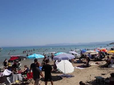 Aydın sahillerinde yoğun ziyaret: Adım atacak yer yok