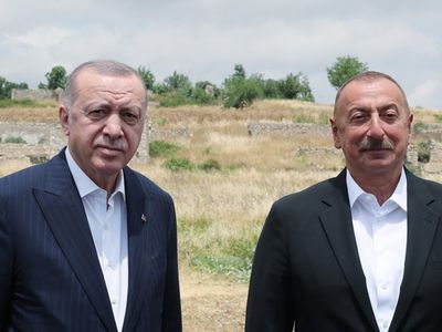 Azerbaycan Cumhurbaşkanı İlhan Aliyev: Türkiye-Azerbaycan Birliği ve Kardeşliği Ebedidir.