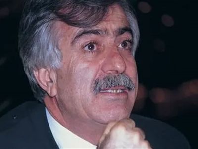 Azimet Köylüoğlu kimdir, ne zaman, hangi hükümet döneminde bakanlık yaptı? Azimet Köylüoğlu tüm servetini telefon dolandırıcılarına kaptırdı!