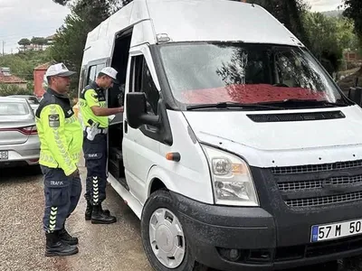 Sinop’ta okul çevrelerindeki denetimlerle güvenlik artırılıyor