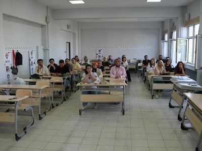Eğitimin geleceği için yenilikçi adım: yapay zeka okuryazarı öğretmen akademisi tamamlandı