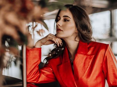 Baba Dizisi Sevil neden yok, diziden ayrıldı mı, çıktı mı? Beril Pozam diziden neden ayrıldı?