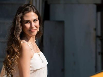 Baba Elif kimdir, gerçek adı nedir? Dilara Aksüyek rol aldığı yapımlar ve biyografisi