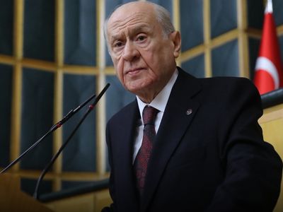 Bahçeli: Okul saldırıları çok boyutlu ele alınmalı, dijital kuşatma uyarısı yaptı