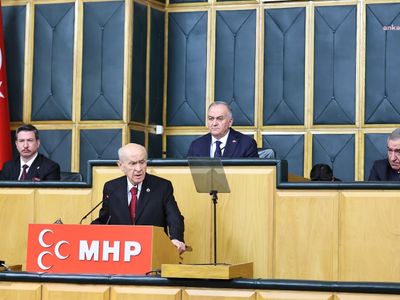 Bahçeli: “Türkiye Rezaletlere Teslim Edilemez”