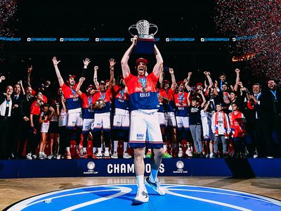 Bahçeşehir Koleji, Reggio Emilia'yı mağlup ederek FIBA Europe Cup'ta şampiyon oldu!