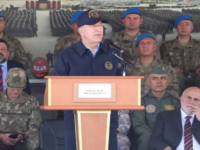Bakan Akar Yunanistan’ı uyardı: Lozan’dan çıkmış sayılır
