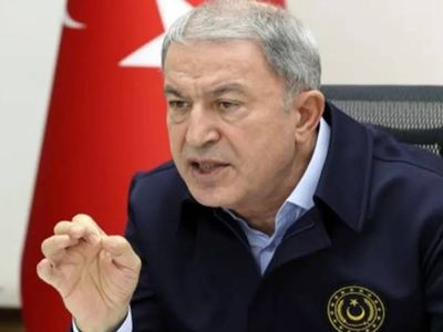 Bakan Akar’dan Yunanistan’a sert çıkış: Aklınızı başınıza toplayın