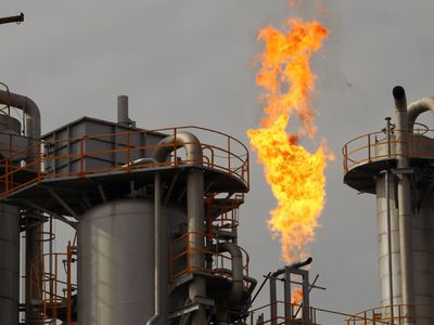 Bakan Bayraktar’dan doğal gaz açıklaması: 2 milyon haneye yetebilecek