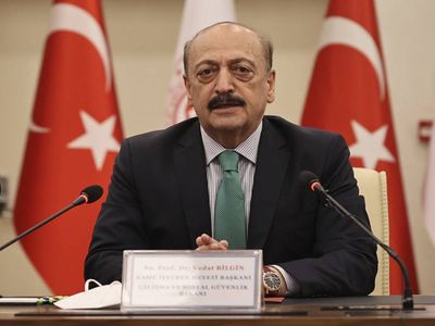 Bakan Bilgin’den asgari ücret açıklaması: Enflasyonun gerileten etkisini ortadan kaldıracak şekilde olacak